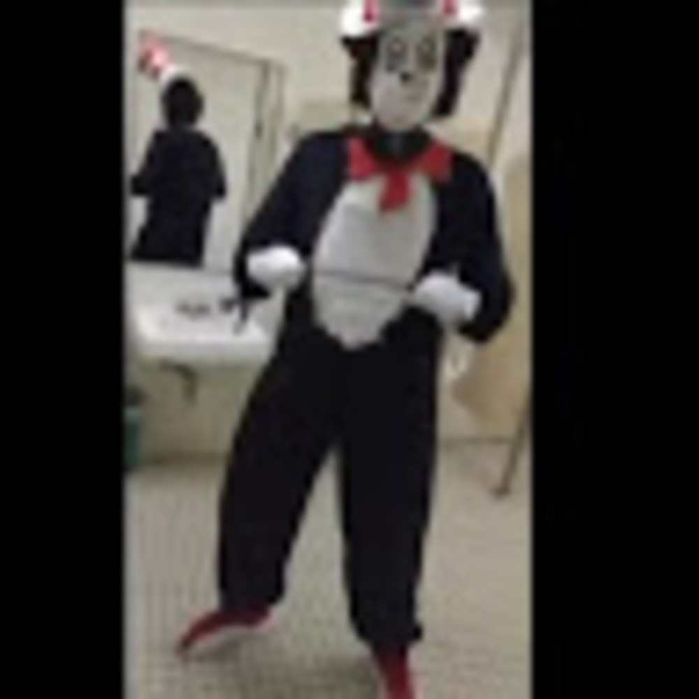 Meet your Posher, Frijol